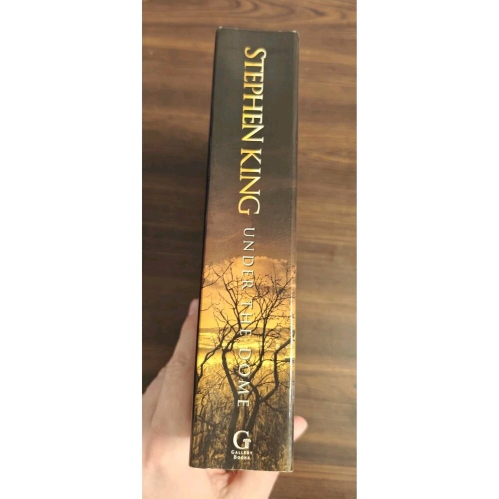 Under the Dome Stephen King Trade Paperback 2010 Gallery Books - Picture 2 of 9